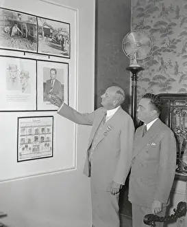 Cummings Prints: Cummings and Hoover at Display Case