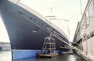 Qe2