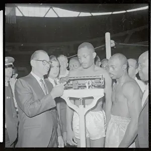 Curtis Cokes Weighing In