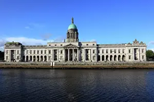 Labour Prints: Custom House, Teach an Chustaim