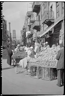 Cairo Prints: Customers at Cairo Fruit Market