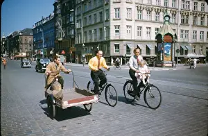 Lac0090 Prints: CYCLISTS IN COPENHAGEN