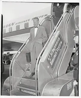 Dag Hammarskjold Walking off Plane