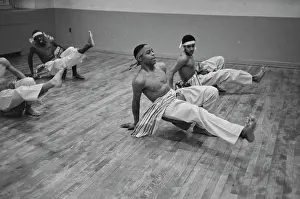 Huty35238 Prints: Dance Class