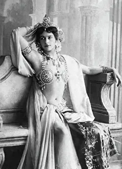 Courtesan Prints: Dancer and Espionage Agent Mata Hari