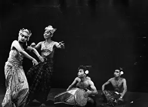 Indonesian Prints: Dancers