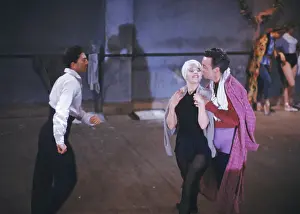 Dancers Break