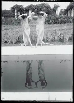 Southampton Prints: Dancers in Unique Outdoor Setting