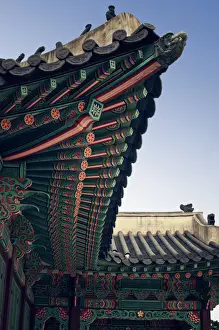 Seoul Prints: Dancheong on traditional Korean building