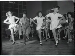 Dancing Girls