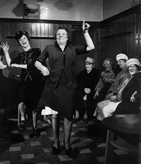 Dancing In Pub