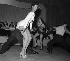 Outfit Prints: Dandridge Singing In Sexy Leotard
