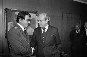 Sandinista Prints: Daniel Ortega Meets Javiar Perez de Cuellar