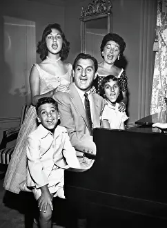 Danny Thomas Singing with Family