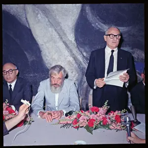 Darryl Francis Zanuck Prints: Darryl F. Zanuck Making Announcement