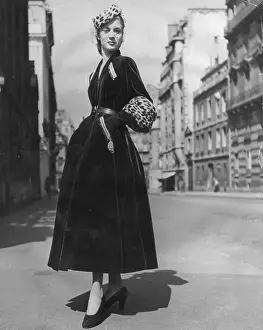 Fashion And C Prints: Dashing Elegance