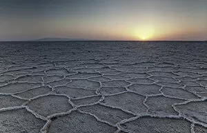 Break Of Dawn Gallery: Dasht-e Kavir salt desert, Semnan, Iran