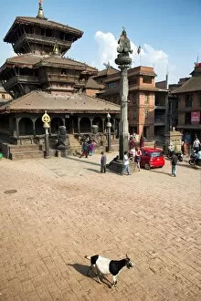 Incidental People Collection: Dattatreya Temple, Tachupal Tole, Bhaktapur