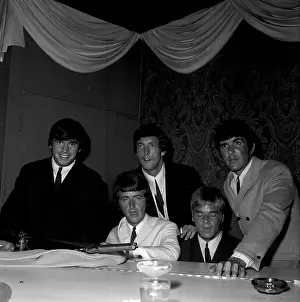 Dave Clark 5 Around A Piano