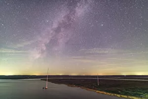Cosmos Gallery: The Dawho River and the Milky Way
