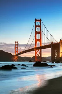 Golden Gate Suspension Bridge Gallery: Dawn at the Golden gate bridge, San Francisco