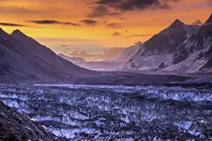 Prints of Dawn light over Hispar glacier towards Hispar Pass, as seen during Biafo Hispar Snow Lake trek at Jutmal, in Central Karakoram National Park, Gilgit-Baltistan region, northern Pakistan Capturing the Beauty of Landscapes, Travel, and Nature: Dawn @ Hispar Glacier, Biafo Hispar Snow Lake Trek