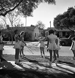 7 11 17 Reynolds Prints: Debbie Reynolds with the Burbank Majorettes