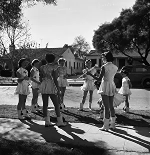 7 11 17 Reynolds Prints: Debbie Reynolds with the Burbank Majorettes