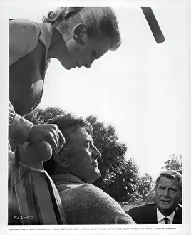 Lac0011 Prints: Deborah Kerr And Kirk Douglas In The Arrangement