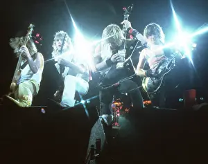 Def Leppard Performing
