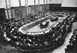 Indonesian Ethnicity Prints: Delegates Sign a Constitution Draft of the United States of Indonesia