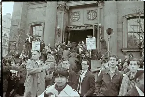 Pacifist Prints: Demonstrators Protesting Vietnam War