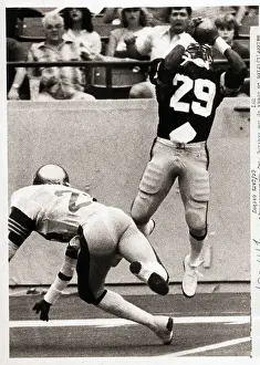 Derek Holloway Catching Touchdown Pass