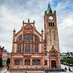 Images Dated 18th September 2017: Derry. The Guildhall