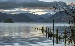 Terry Roberts Landscape Photography Collection: Derwent water