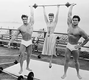 Dick Dubois and Steve Reeves with Debbie Reynolds