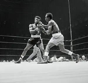 Fist Fight Prints: Dick Tiger Punching Emile Griffith During Bout