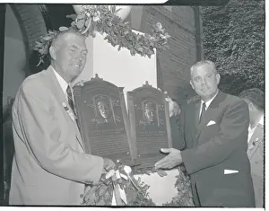 Cooperstown Prints: Bill Dickey and Bill Terry Showing Their Plaques
