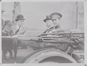 Dignitaries En Route to Russia