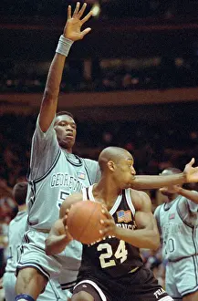 Dikembe Mutombo Blocking Marques Bragg