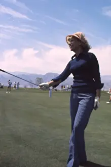 7 12 17 Shore Prints: Dinah Shore Playing Golf