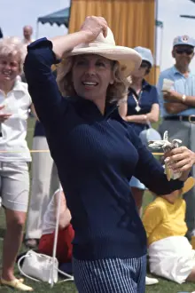 7 12 17 Shore Prints: Dinah Shore Playing Golf