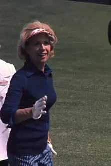 7 12 17 Shore Prints: Dinah Shore Playing Golf