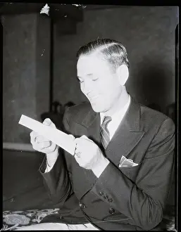 Contract Prints: Dizzy Dean Holding Rabbit's Foot