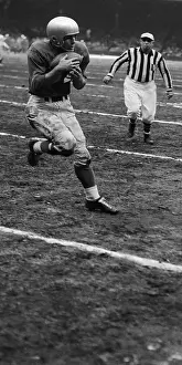 Doak Walker Catching a Pass