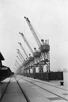 1920 1929 Gallery: Dock Cranes