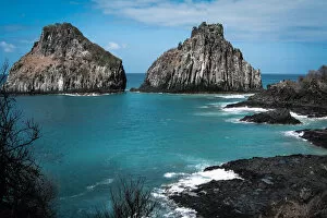 Images Dated 2nd May 2015: Dois Irmaos Fernando de Noronha, Brazil