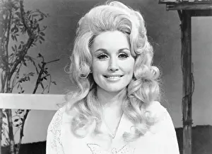 A Visual Tribute to Country's Reigning Queen: Dolly Parton Portrait