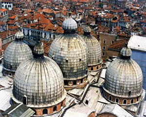 Images Dated 3rd January 2012: Domes of St. Marks Basilica