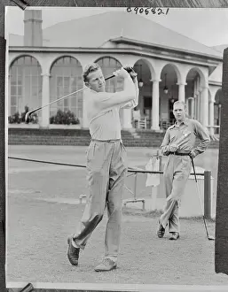 Don Budge Swinging Golf Club